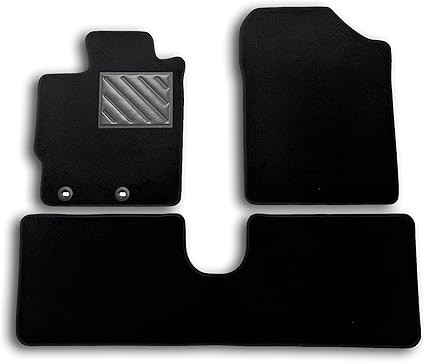 Padlószőnyeg készlet Toyota Yaris III (3/5 ajtós, 2011–2020), nem Hybrid, egyedi kialakítás, gumi talpbetéttel és rögzítő gombokkal, fekete