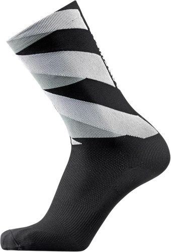 Gorewar Essential Signal zokni unisex 35-37-es méret fekete-fehér