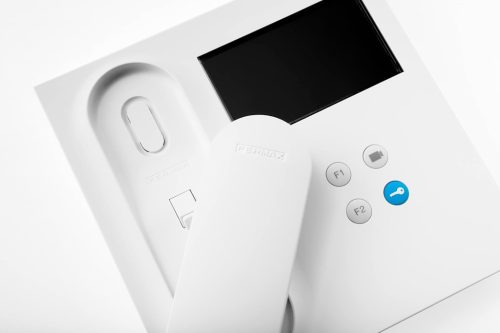 Fermax FER9401 Veo VDS színes 4,3 " kaputelefon monitor, fehér, 200 x 200 x 44 mm CSOMAGOLÁSSÉRÜLT