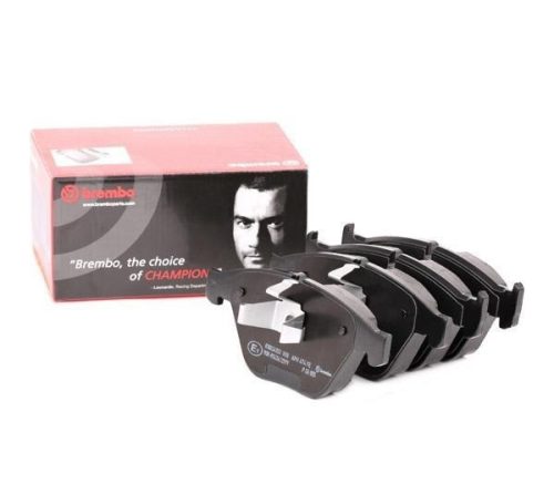 BREMBO P 06 055 fékbetét készlet,BMW