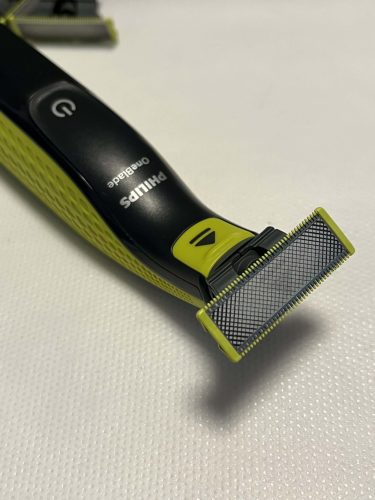 Philips OneBlade 360 QP2824/31 – arc- és testszőrzet trimmelő