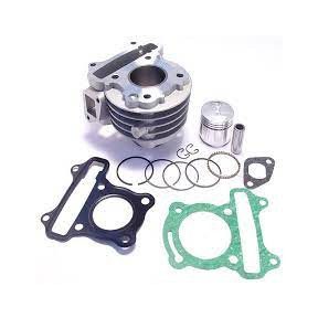 Motor alkatrész és felszerelés